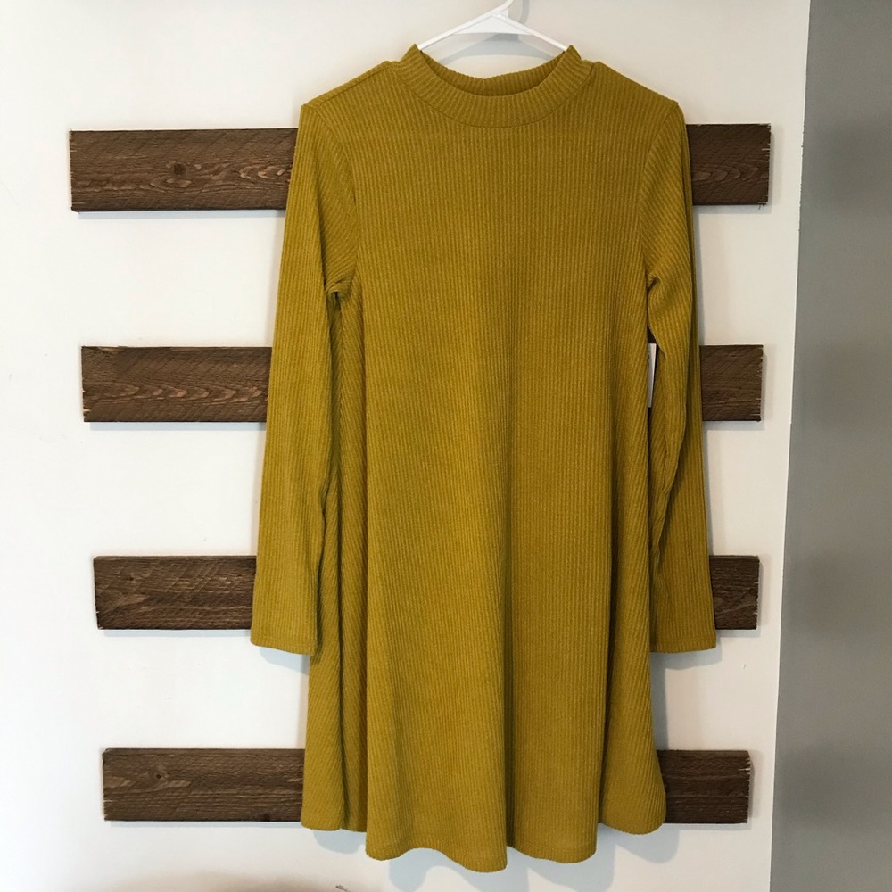 NEW WITH TAGS! Old Navy Sweater Dress